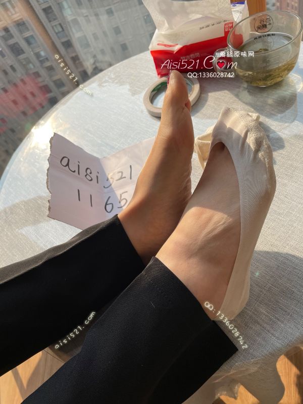 职场魅力(此活动2双起订，免费拍图)——2024年12月份顾客预订合约部01女士白色臭船袜原味丝袜|袜类臭船袜