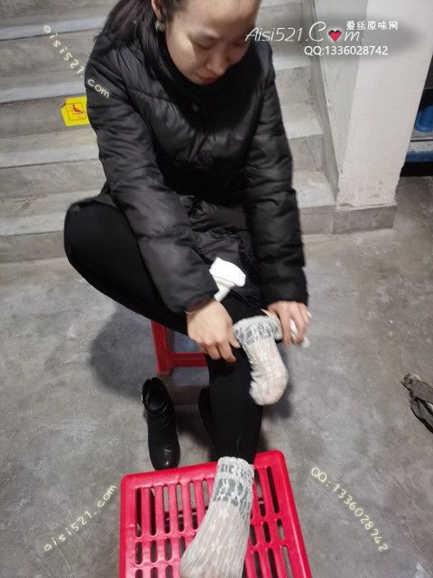 爱丽丝(此活动可指定MM，但袜类随机)——2024年12月份顾客预订奢04性感恶臭级别蕾丝短袜原味丝袜|袜类臭短丝袜