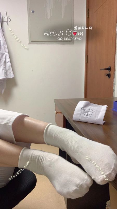 职场魅力(此活动2双起订，免费拍图)——2024年12月份顾客预订护士01妹妹卷边酸臭白色棉袜原味丝袜|袜类臭棉袜