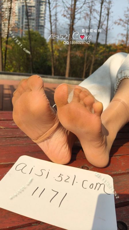 酸臭短丝袜，工作制式短丝袜，我上班走路比较多所以味道比较浓原味丝袜|袜类臭短丝袜