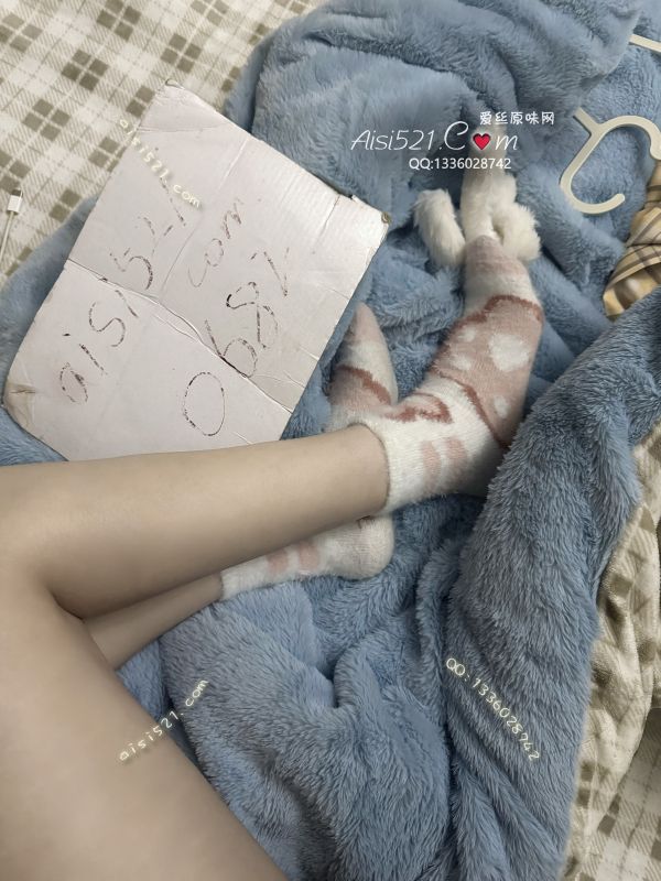 原味丝袜|袜类,臭棉袜,可可爱爱的毛绒绒原味短袜～