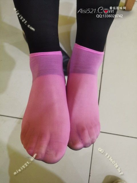 致命臭(此活动MM随机，不能指定)——2024年12月份顾客预订奢04性感粉红短丝原味丝袜|袜类臭短丝袜