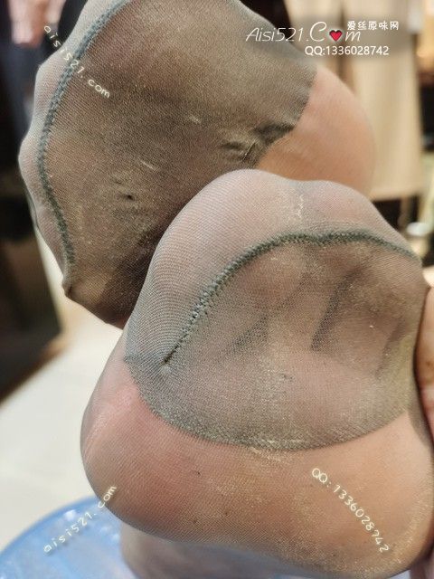 致命臭(此活动MM随机，不能指定)——2024年12月份顾客预订导购06灰丝原味丝袜|袜类臭短丝袜