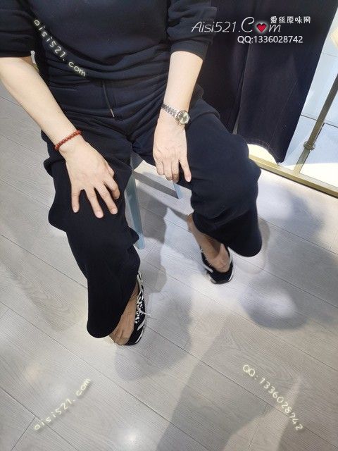 致命臭(此活动MM随机，不能指定)——2024年12月份顾客预订导购01咖啡丝原味丝袜|袜类臭短丝袜