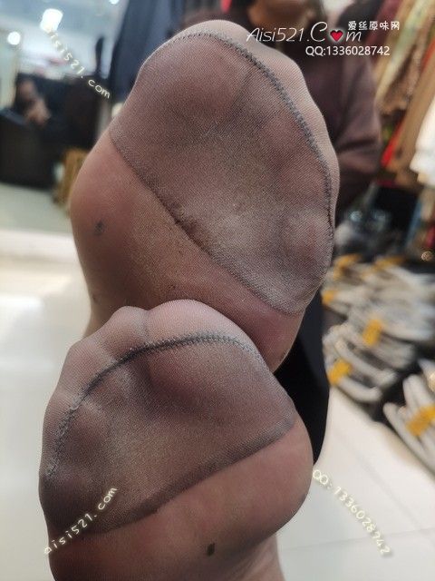 致命臭(此活动MM随机，不能指定)——2025年01月份顾客预订导购06汗渍明显性感咖啡丝原味丝袜|袜类臭短丝袜