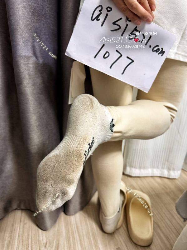 原味丝袜|袜类,臭棉袜,｛致命要命脏臭}白色阿迪、深入骨缝的那种臭味～太要命了