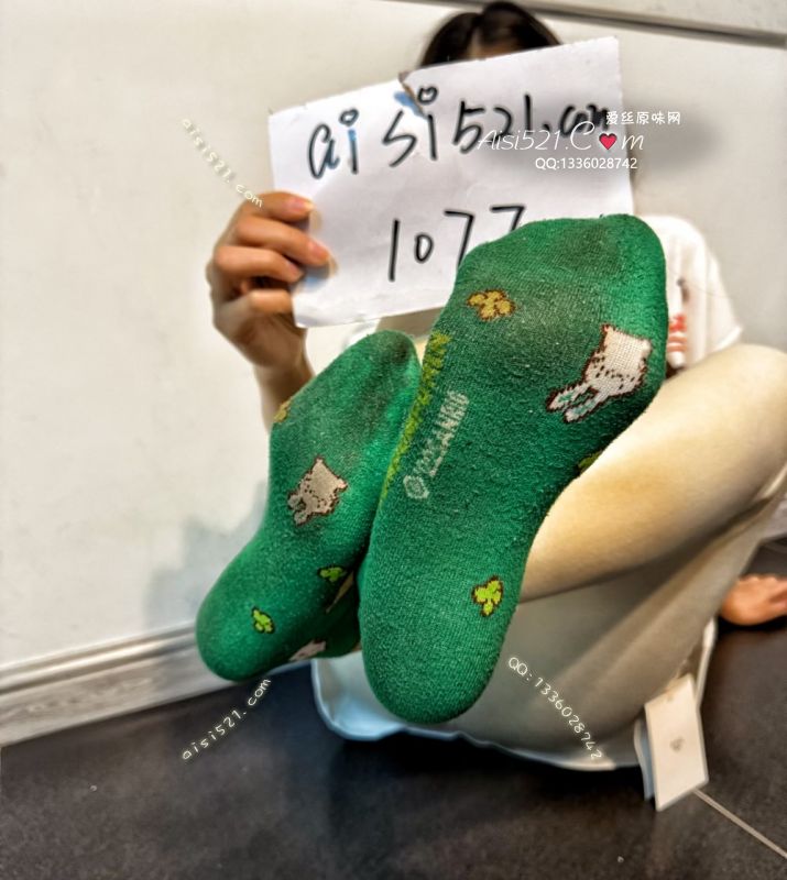 原味丝袜|袜类,臭棉袜,恶臭～重口味绿色小狗款袜子～开袋即熏晕厥！不信的来试试