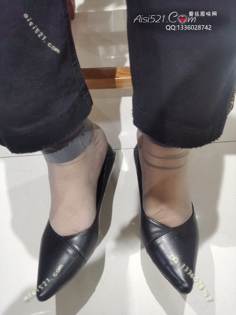 原味丝袜|袜类,臭短丝袜,致命臭(此活动MM随机,不能指定)——2025年02月份顾客预订导购04灰丝