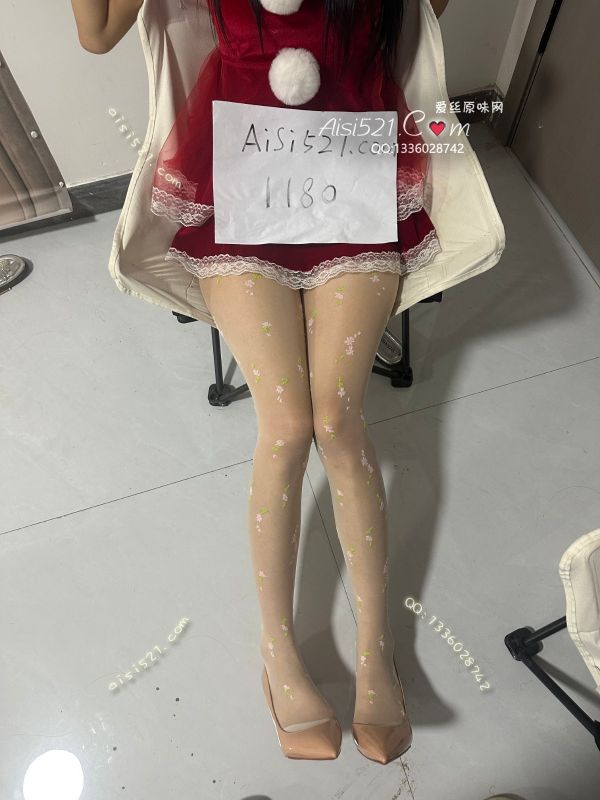 妈妈的花花丝袜，穿了好几天，奇臭无比原味丝袜|袜类臭长筒丝袜