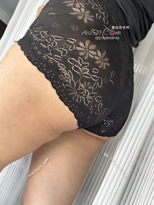日常穿贴身内内 都拉丝了 屁股大只能穿这种 同样的有八条 黑肤红原味内裤|裤类蕾丝内内