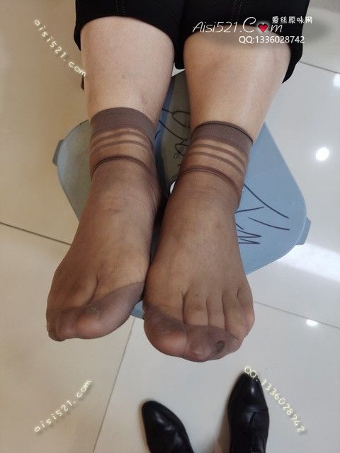 原味丝袜|袜类,臭短丝袜,爱丽丝(此活动可指定MM，但袜类随机)——2025年09月份顾客预订导购06灰丝