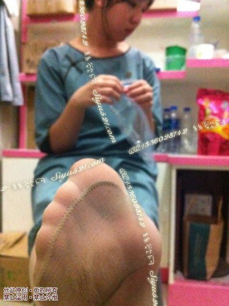 原味丝袜|袜类,臭连裤袜,致命臭(此活动MM随机,不能指定)——2014-7月下旬顾客订购致命臭活动MM(肉丝连裤)现收足底实拍,不可选择MM,免费附带无水印高清收购足底实拍图。