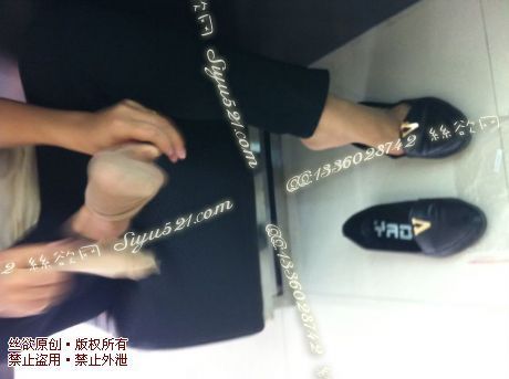 原味丝袜|袜类,臭短丝袜,致命臭(此活动MM随机,不能指定)——2014-8月底及9月初顾客订购致命臭活动MM(肉丝短袜)现收足底实拍,不可选择MM,免费附带无水印高清收购足底实拍图。