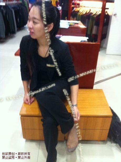 原味丝袜|袜类,臭短丝袜,爱丽丝(本土的BYD)——2014-11月初旬顾客订购专柜08MM工作丝袜(特选-专柜08MM-肉丝),此活动免费拍摄打包图