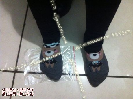 原味丝袜|袜类,臭棉袜,致命臭(此活动MM随机,不能指定)——2014-12月初旬顾客订购致命臭活动MM(恶臭棉袜)现收足底实拍,不可选择MM,免费附带无水印高清收购足底实拍图。