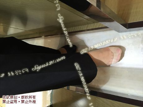 原味丝袜|袜类,臭短丝袜,致命臭(此活动MM随机，不能指定)——2015年8月中旬顾客订购致命臭活动MM（肉色短丝）现收足底实拍，不可选择MM，免费附带无水印高清收购足底实拍图。