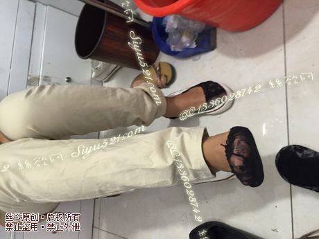 原味丝袜|袜类,臭短丝袜,爱丽丝（本土的BYD）——2015年10月中旬顾客订购化妆16妹妹工作丝袜（化妆16妹妹-船袜），此活动免费拍摄打包图