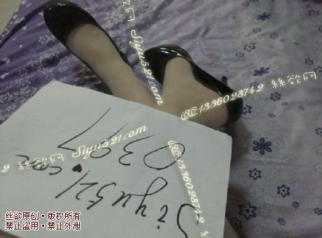 黑色性感细高跟原味女鞋|鞋类高中短跟