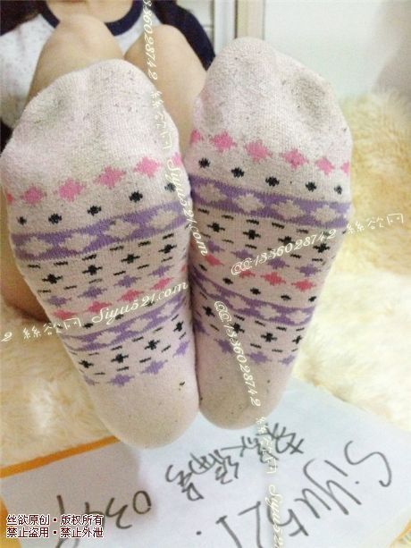 原味丝袜|袜类,臭棉袜,穿了一个星期的恶臭棉袜，现在还在穿