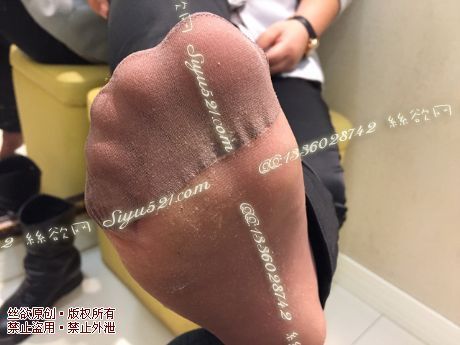 原味丝袜|袜类,臭短丝袜,爱丽丝（本土的BYD）——2015年12月下旬顾客订购服装导购04妹妹工作丝袜（特选-服装导购04妹妹-黑丝），此活动免费拍摄打包图