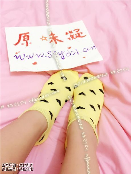 原味丝袜|袜类,臭棉袜,【处子の气息】黄底黑色心心小短袜~