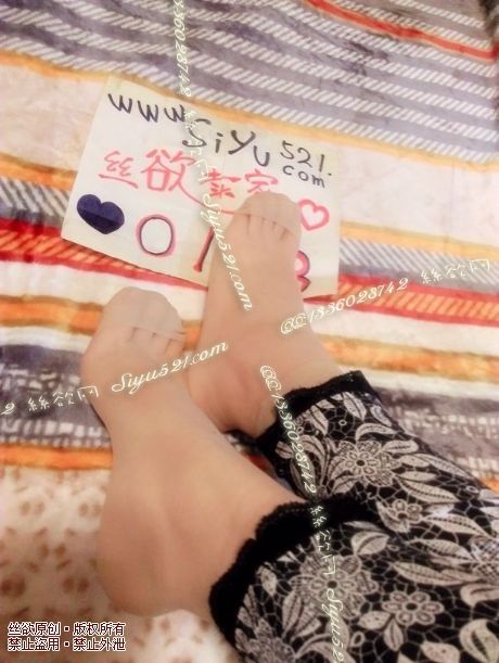 原味丝袜|袜类,臭短丝袜,美女校花天天穿的灰色丝袜臭汗满满