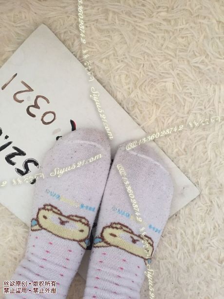 原味丝袜|袜类,臭棉袜,旧旧脏脏的白色卡通棉袜