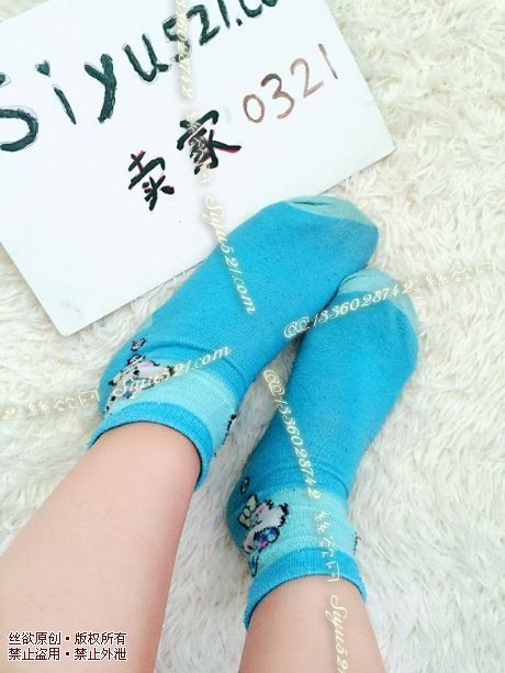 原味丝袜|袜类,臭棉袜,穿了好多天了喜欢的来，臭臭卡通棉袜