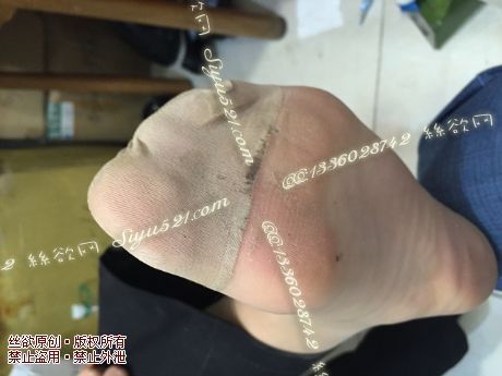 原味丝袜|袜类,臭短丝袜,致命臭(此活动MM随机，不能指定)——2016年6月下旬顾客订购致命臭活动MM（肉丝）现收足底实拍，不可选择MM，免费附带无水印高清收购足底实拍图。