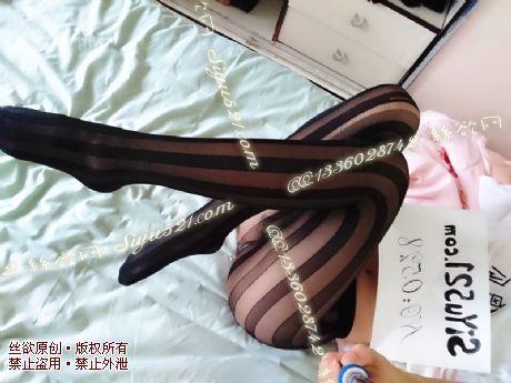 黑色有破洞的连裤丝袜原味丝袜|袜类臭连裤袜