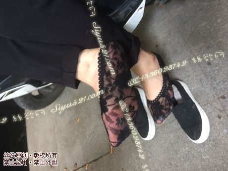 原味丝袜|袜类,臭船袜,致命臭(此活动MM随机，不能指定)——2016年8月中旬顾客订购致命臭活动MM（黑色船袜）现收足底实拍，不可选择MM，免费附带无水印高清收购足底实拍图。