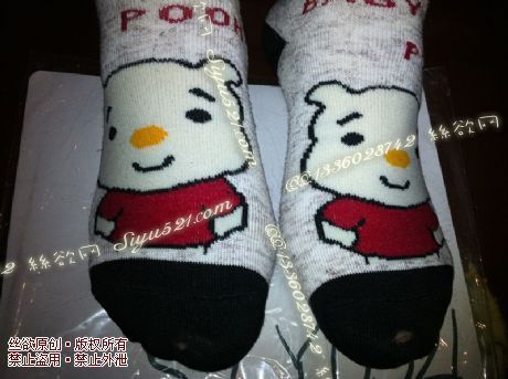 原味丝袜|袜类,臭棉袜,致命臭(此活动MM随机,不能指定)——2013-1-16日客户订购极品臭丝现场实拍(棉袜),不可选择MM,免费附带无水印高清收购足底实拍图。