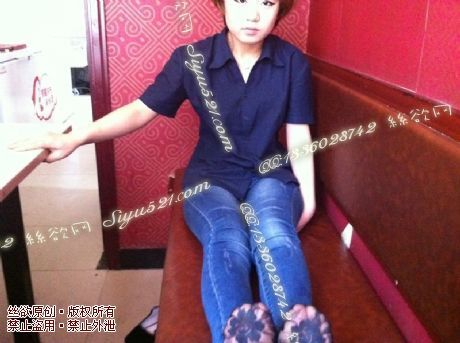 原味丝袜|袜类,臭船袜,致命臭(此活动MM随机,不能指定)——2013-6-9日顾客订购2双船袜现收足底实拍(船袜02),不可选择MM,免费附带无水印高清收购足底实拍图。