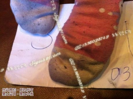 原味丝袜|袜类,臭棉袜,致命臭(此活动MM随机,不能指定)——2013-11-11【双11热门活动】顾客订购烤肉店02妹妹粉红棉袜,拍照时臭味辐射度已到红色预警,辣眼睛(粉红棉袜),不可选择MM,免费附带无水印高清收购足底实拍图。