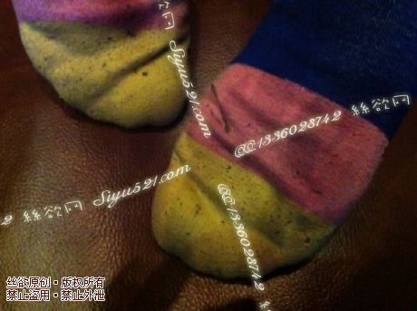 原味丝袜|袜类,臭棉袜,致命臭(此活动MM随机,不能指定)——2013-12-8日顾客订购烤肉店王牌妹妹02工作丝袜现收足底实拍(棉袜),不可选择MM,免费附带无水印高清收购足底实拍图。