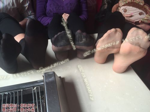 原味丝袜|袜类,臭短丝袜,群丝荟萃(此活动可指定MM，但袜类随机)——2016-9月下旬顾客订购(烤肉三妹妹)收购现脱实拍打包图，此活动免费拍摄打包图