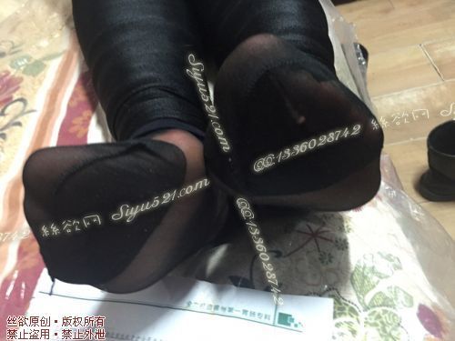 原味丝袜|袜类,臭短丝袜,致命臭(此活动MM随机，不能指定)——2016年11月初旬顾客订购致命臭活动MM（黑丝）现收足底实拍，不可选择MM，免费附带无水印高清收购足底实拍图。