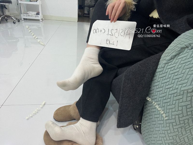 白色棉袜随手拍，穿了一天有些臭了原味丝袜|袜类臭棉袜