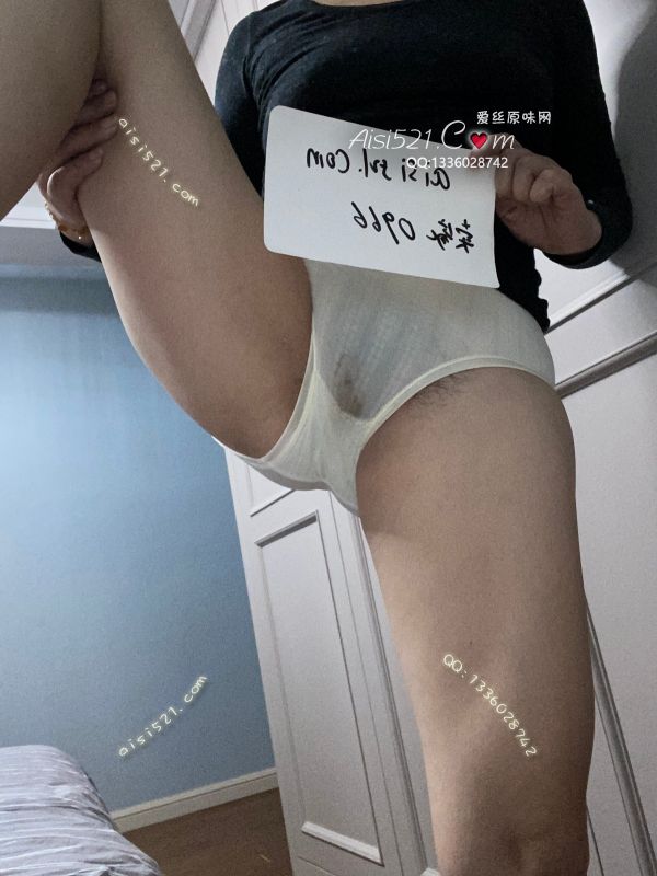 充满雌臭味的内裤，分泌物多多。喜欢重口内内的闭眼冲哦原味内裤|裤类三角内内