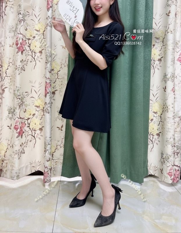 【臭鞋一双】酸到流泪、臭到发狂，却求饶无门，只能继续钻深点闻原味女鞋|鞋类凉鞋拖鞋