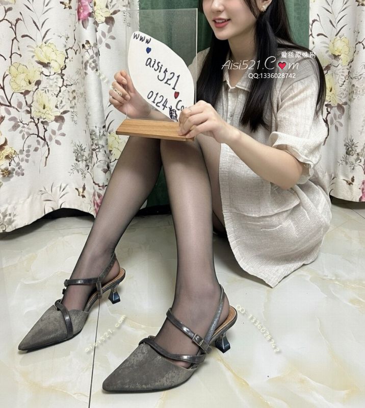 【臭鞋一双】主人赏你把整张脸塞进鞋里，吸到灵魂出窍！原味女鞋|鞋类凉鞋拖鞋