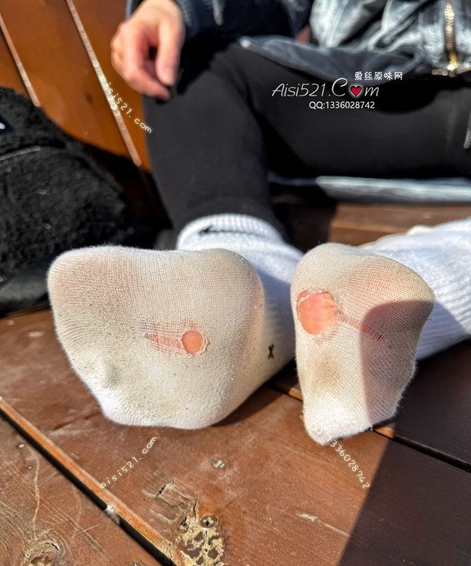 绝版【‘’要命臭‘’耐克白棉袜】太要命了…那一刻真的感觉飞起来了，穿了3个月才能有的效果、错过就是遗憾！原味丝袜|袜类臭棉袜