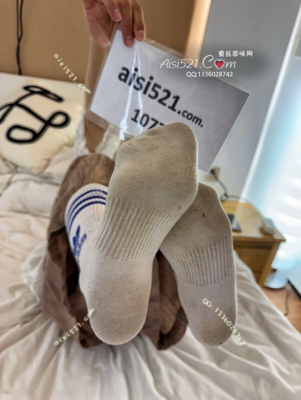 嗷嗷臭～酸臭，三叶草白棉袜、能够看得到汗味儿十足！,原味丝袜|袜类臭棉袜