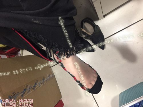 原味丝袜|袜类,臭短丝袜,致命臭(此活动MM随机，不能指定)——2017年2月下旬顾客订购致命臭活动MM（卡通丝）现收足底实拍，不可选择MM，免费附带无水印高清收购足底实拍图。