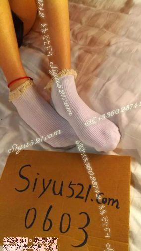 原味丝袜|袜类,臭棉袜,具有少女气息的白色公主袜 与丫丫亲密接触 味道浓郁