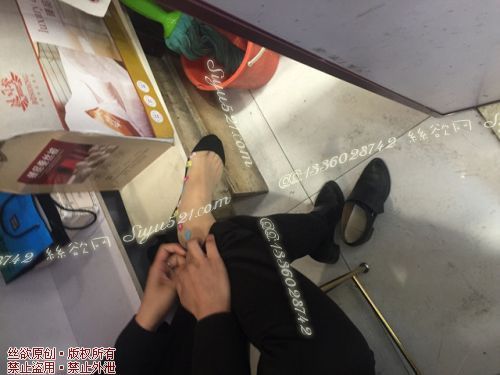 原味丝袜|袜类,臭短丝袜,致命臭(此活动MM随机，不能指定)——2017年4月初、中旬顾客订购致命臭活动MM（卡通丝）现收足底实拍，不可选择MM，免费附带无水印高清收购足底实拍图。