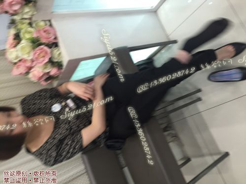 原味丝袜|袜类,臭短丝袜,致命臭(此活动MM随机，不能指定)——2017年4月初、中旬顾客订购致命臭活动MM（黑丝-包芯丝）现收足底实拍，不可选择MM，免费附带无水印高清收购足底实拍图。