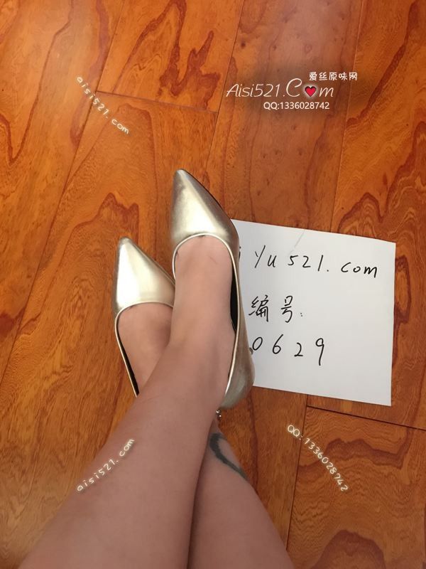 原味女鞋|鞋类,高中短跟,金色跟鞋