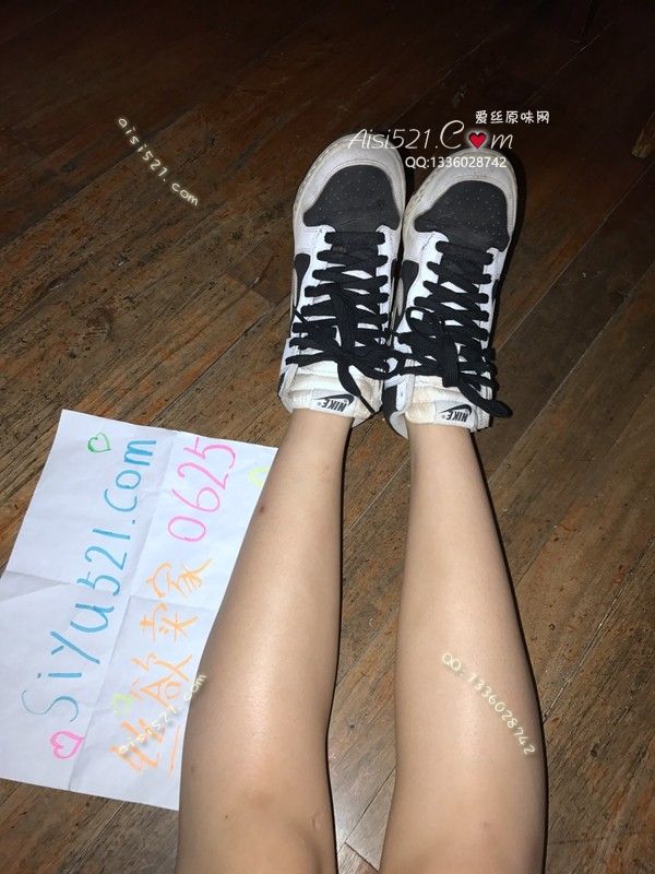 原味女鞋|鞋类,休闲平底,耐克黑白运动鞋