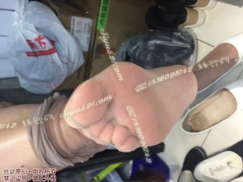 原味丝袜|袜类,臭连裤袜,爱丽丝（本土的BYD）——2017年7月中旬顾客订购（化妆47妹妹-咖啡丝），此活动免费拍摄打包图